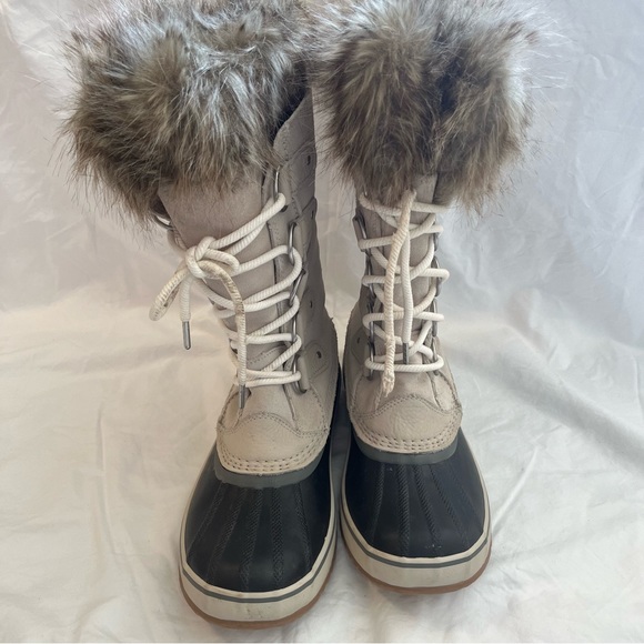 SOREL Women’s Joan of Arctic Boots in Fawn Taupe - Picture 4 of 7